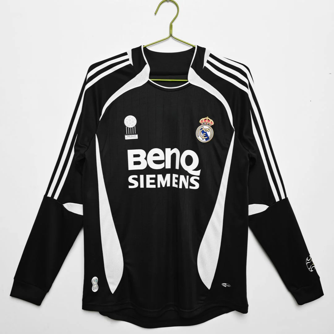 2006-2007 Maillot Retro Real Madrid Third Manches Longues – Image 2